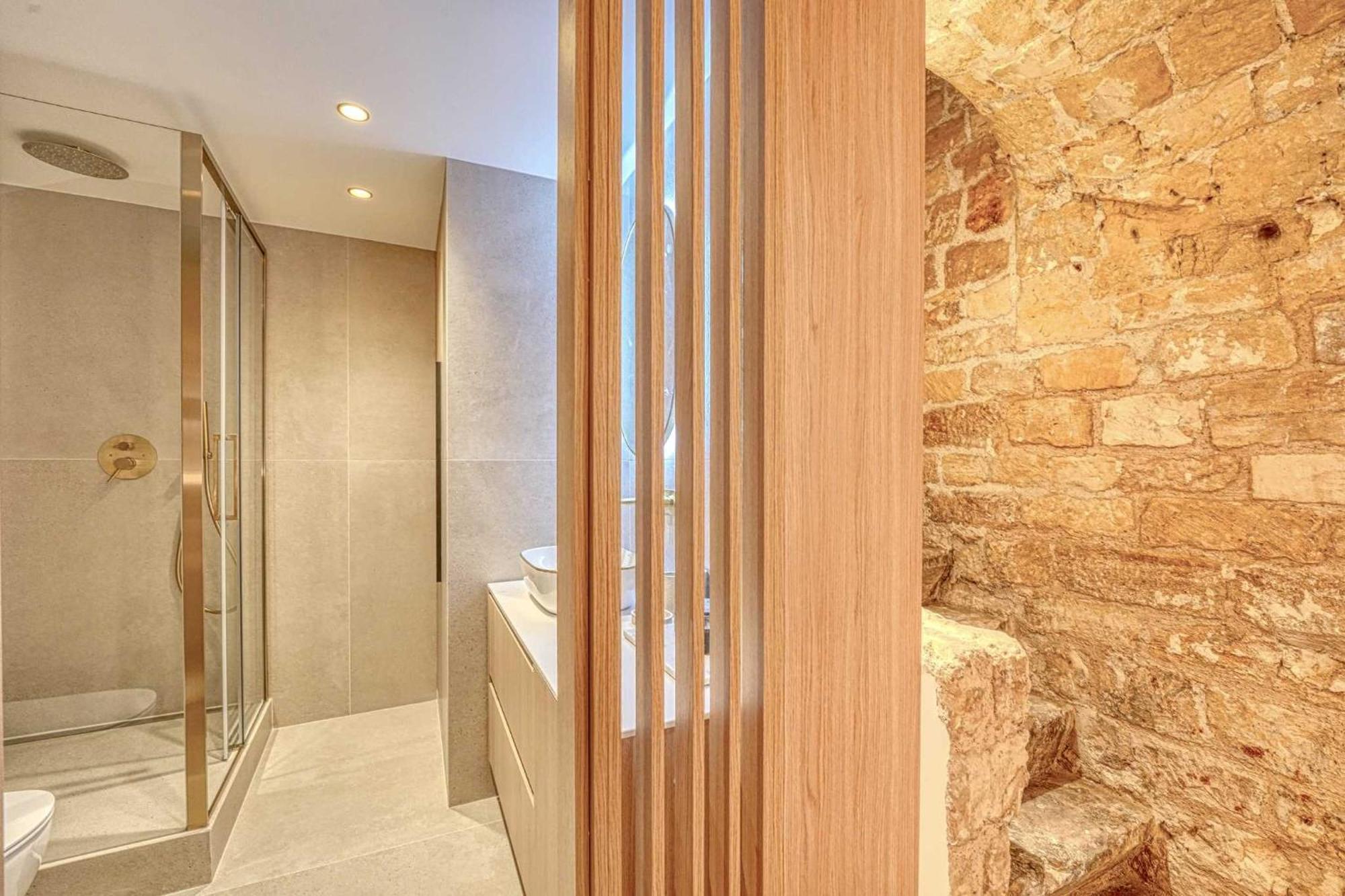 Apartment Historic Loft By Architect, Near Louvre Paris